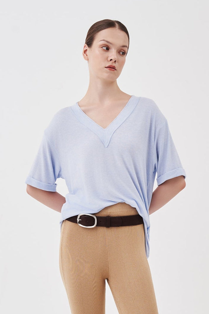 Ella Relaxed V-Neck Tee Glacier Blue