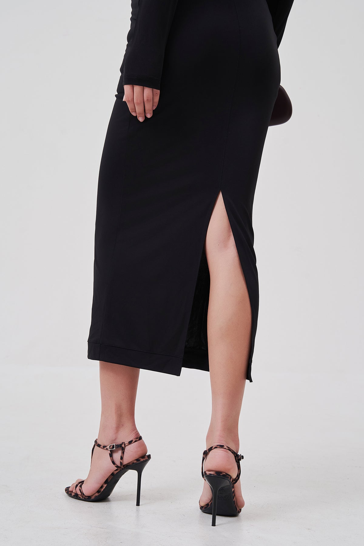 Sylvie Column Skirt Black