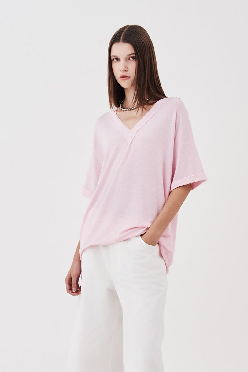Ella Relaxed V-Neck Tee Pink