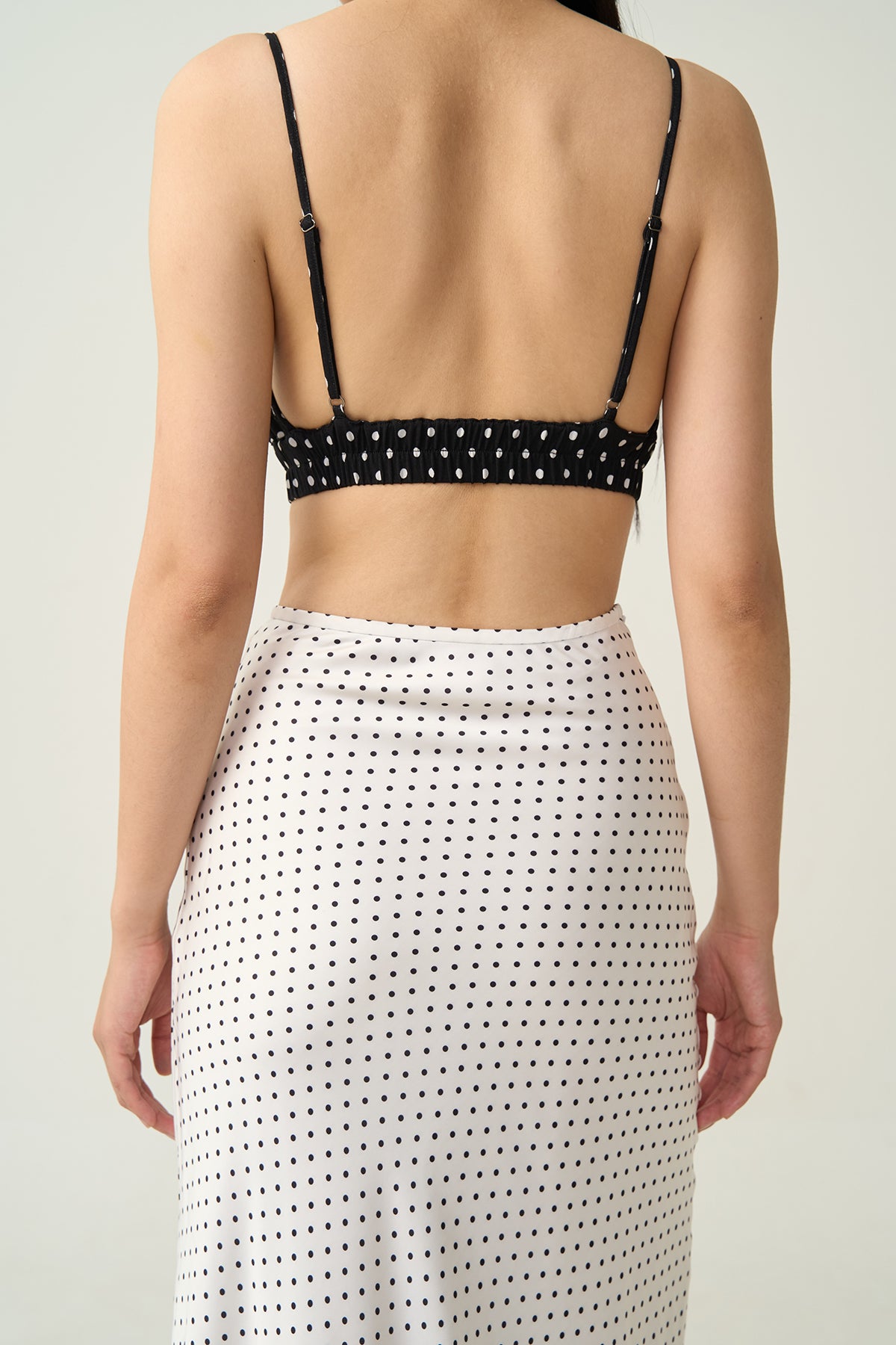 Leni V-Cut Polka Top