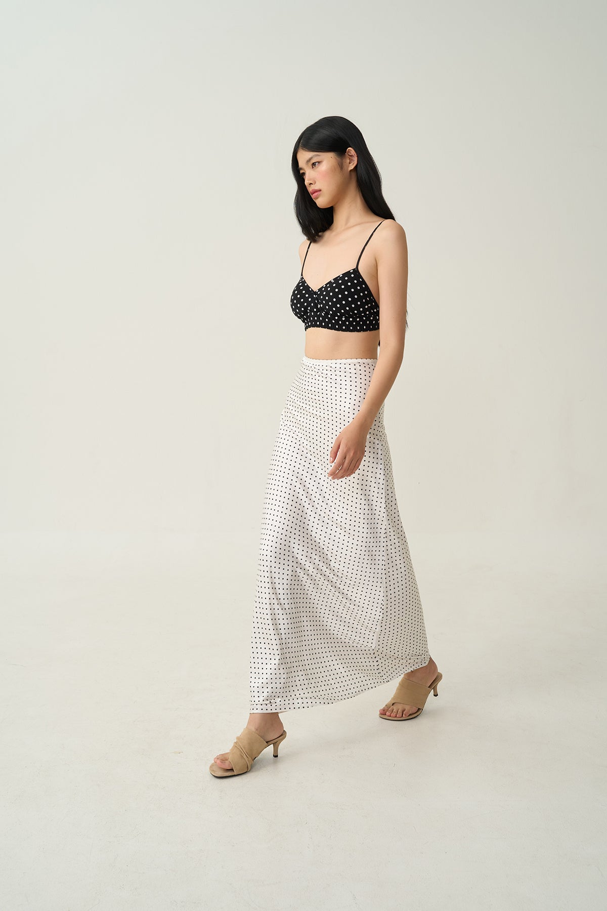 Leni V-Cut Polka Top