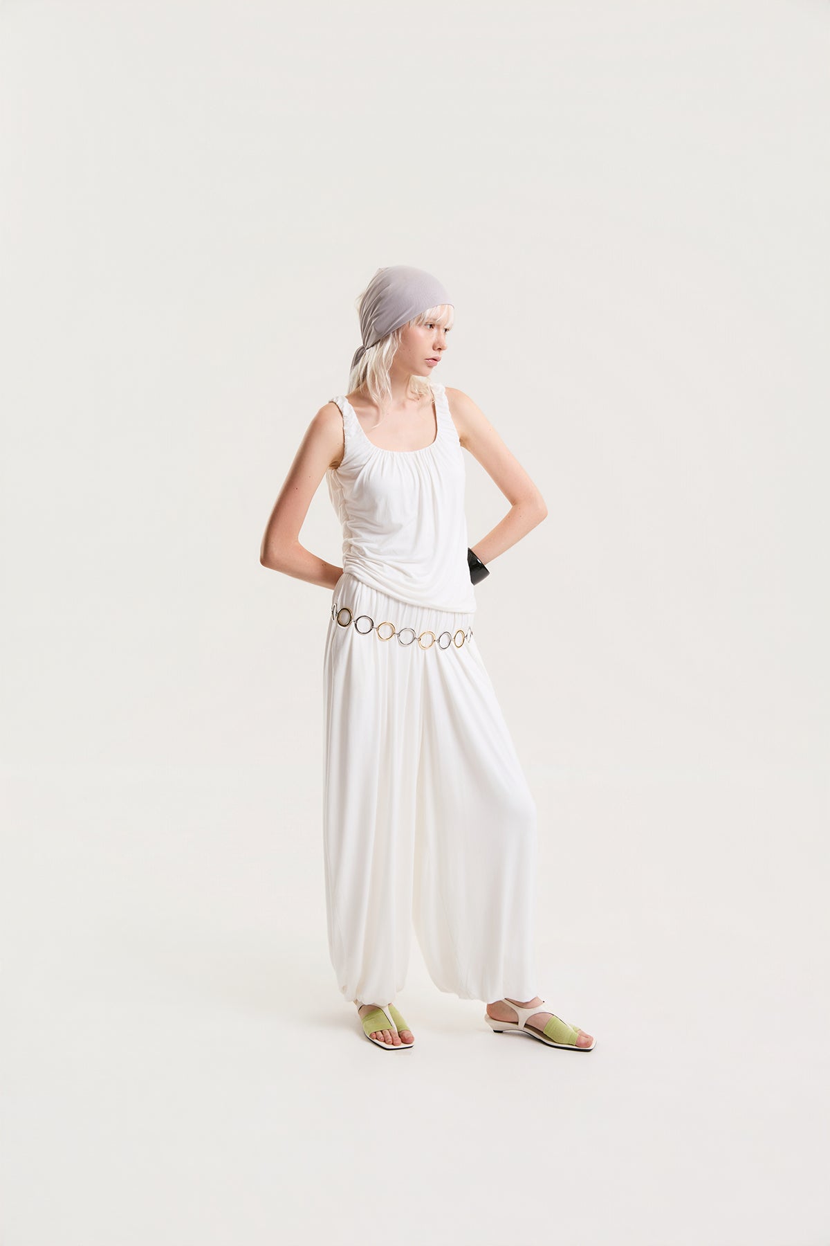 OTHER STORE Solis Gathered Balloon Pants in Ivory