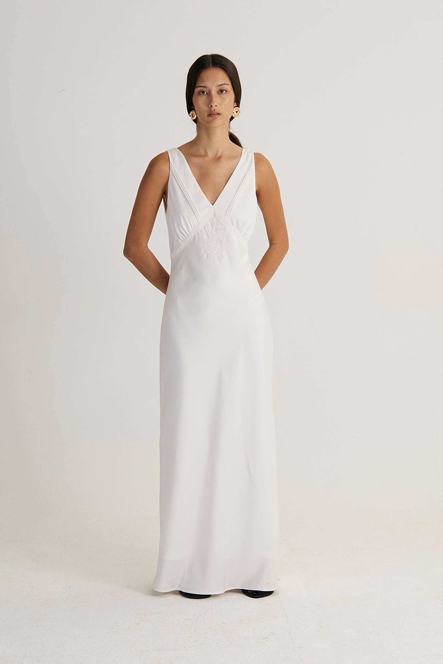 Mila Embroidered Dress Ivory