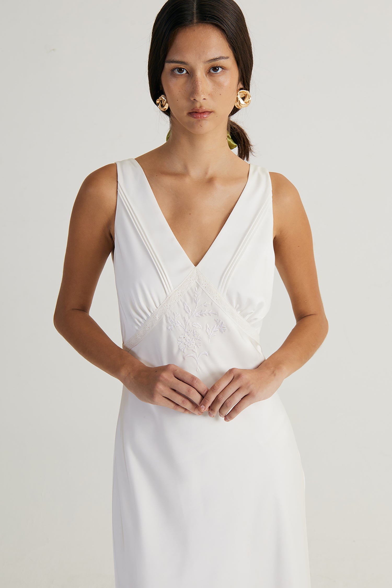 Mila Embroidered Dress Ivory