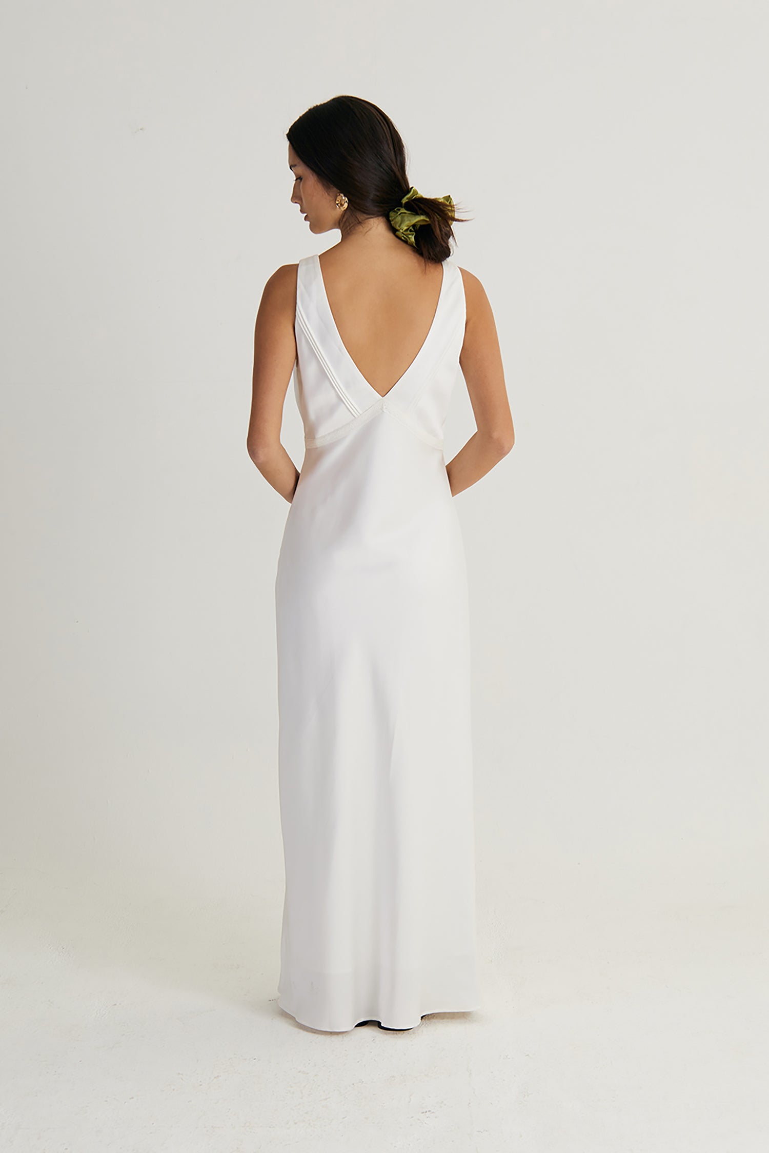 Mila Embroidered Dress Ivory