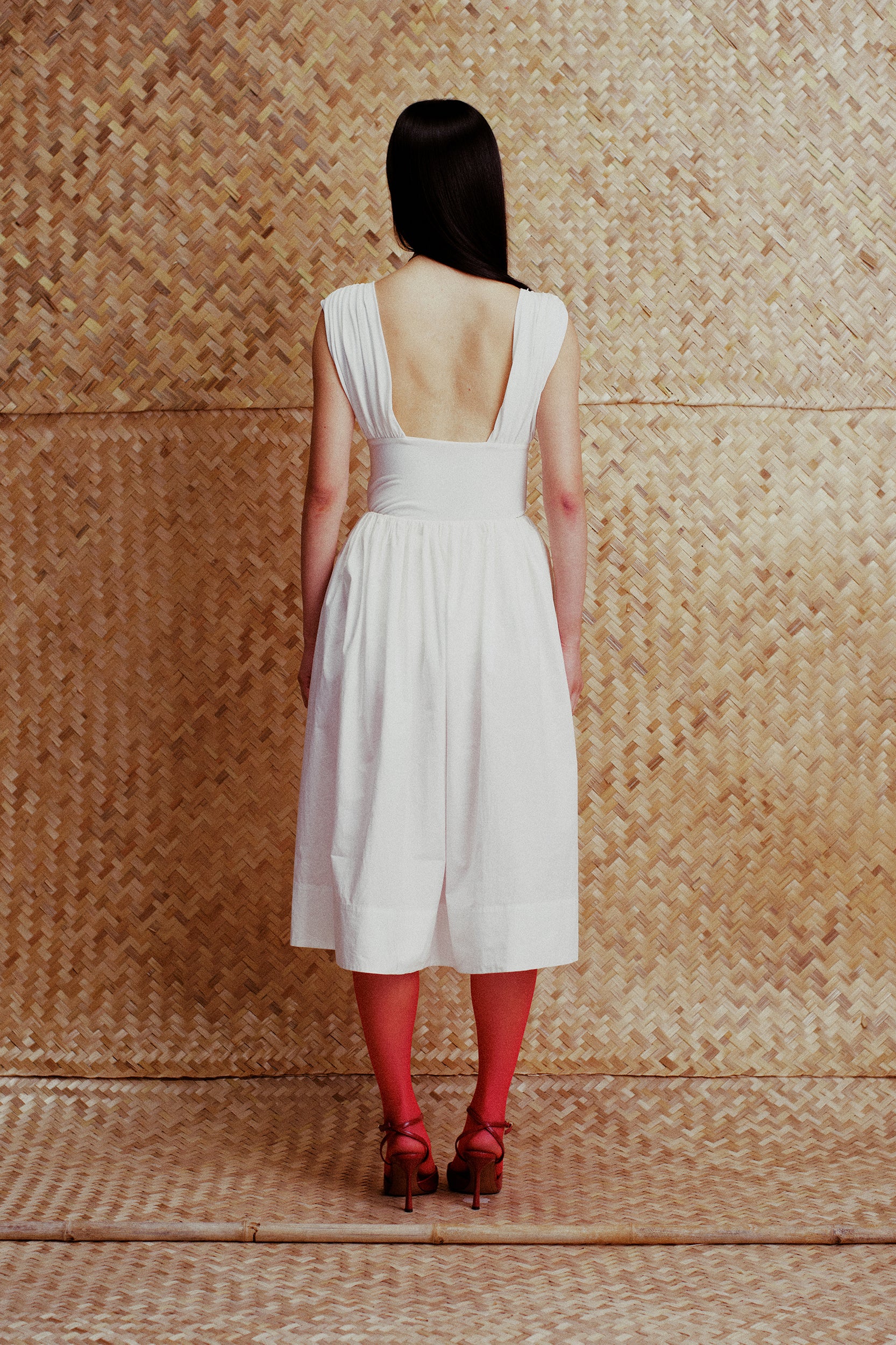 Elara Deep V Bodysuit White