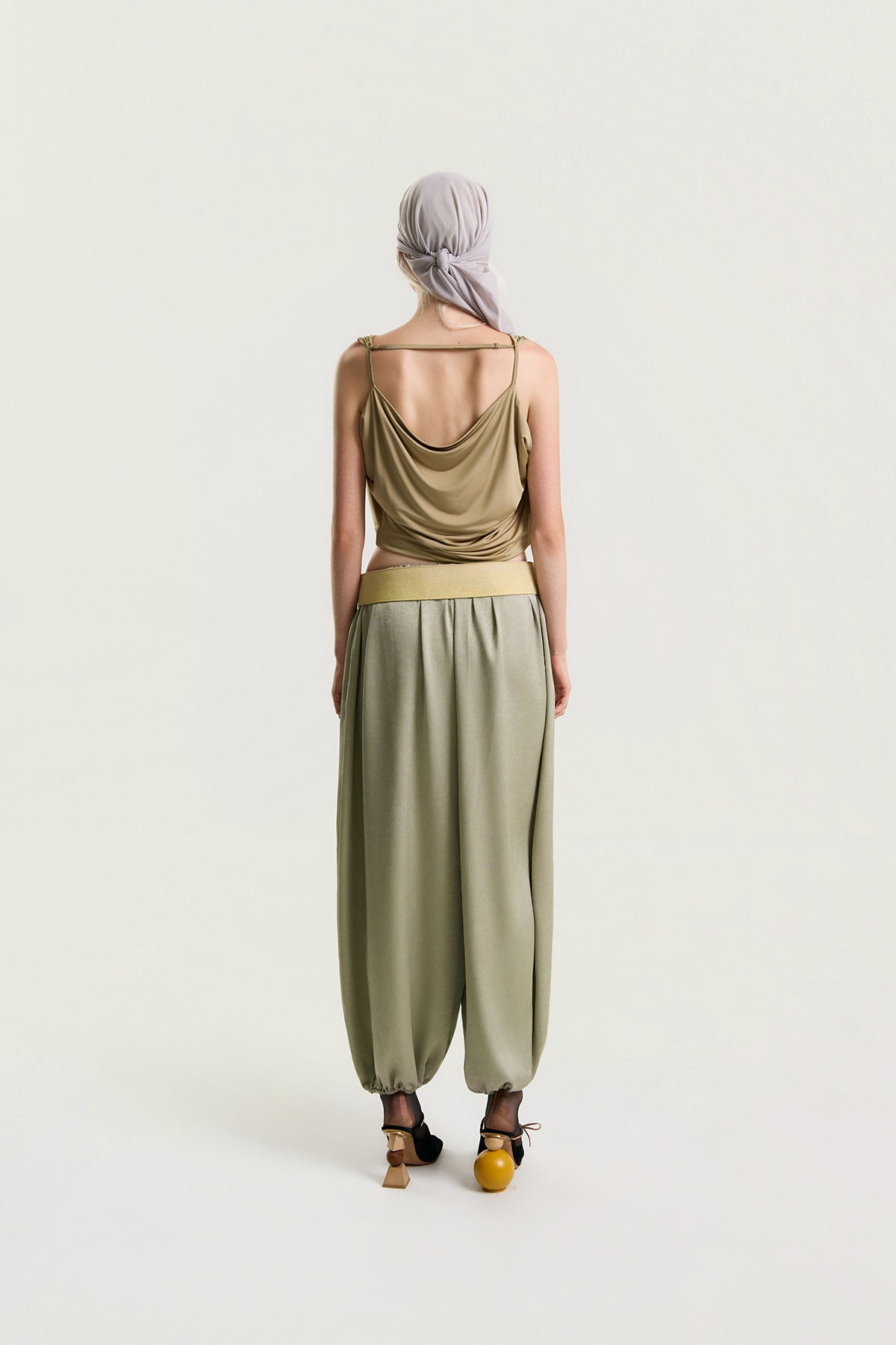 OTHER STORE Elowen Tapered Balloon Pants in Moss Khaki