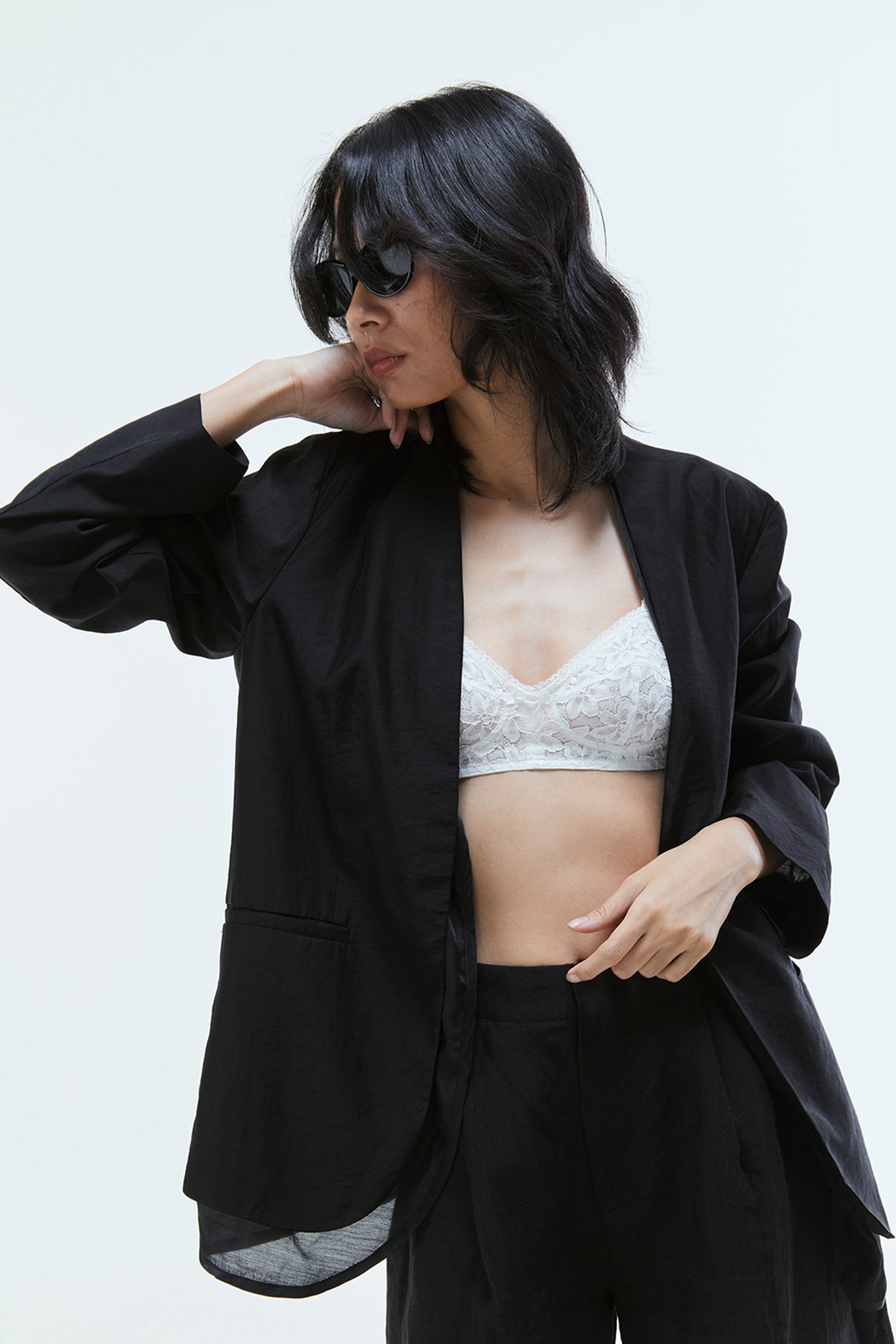 Amal Linen Shorts Black