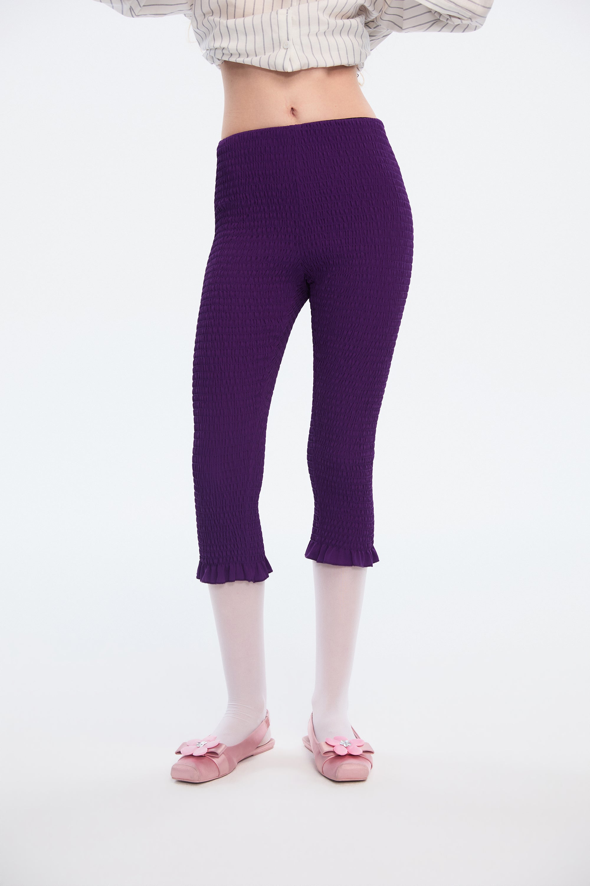 OTHER STORE Ripple Smocked Ruffle-Hem Capri Leggings in Purple