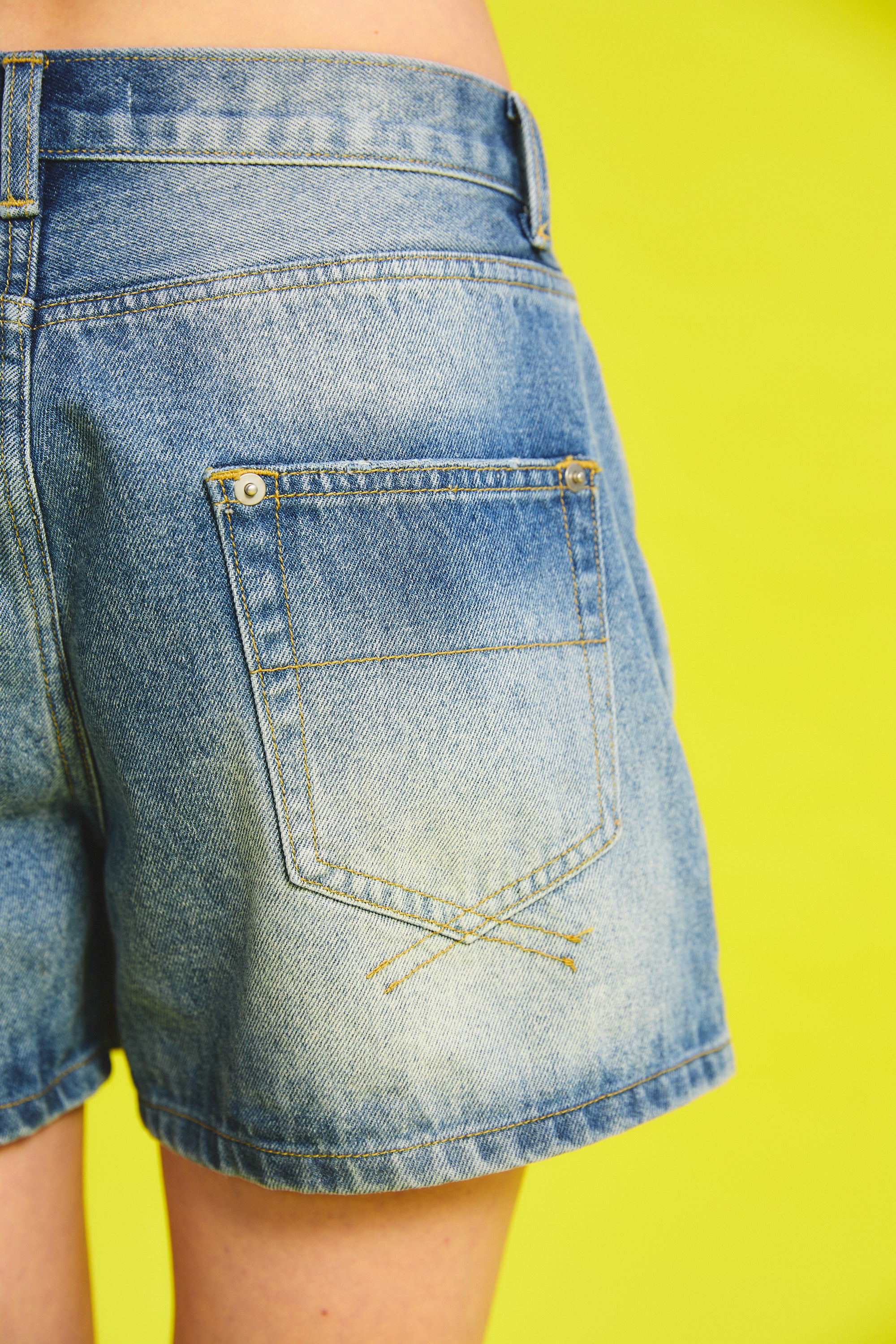 OTHER STORE Trace Bleached-Wash Distressed Denim Skort