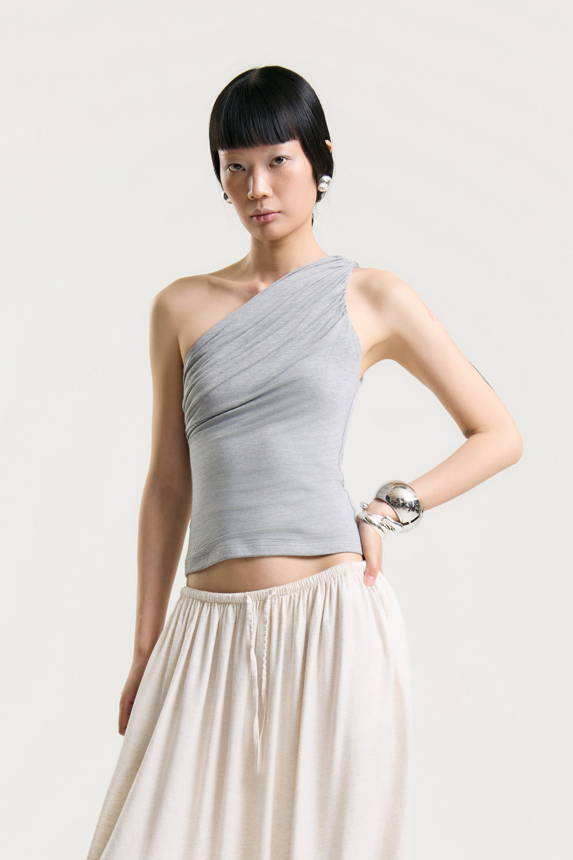 OTHER STORE Zaria Sculpted One-Shoulder Top in Grey
