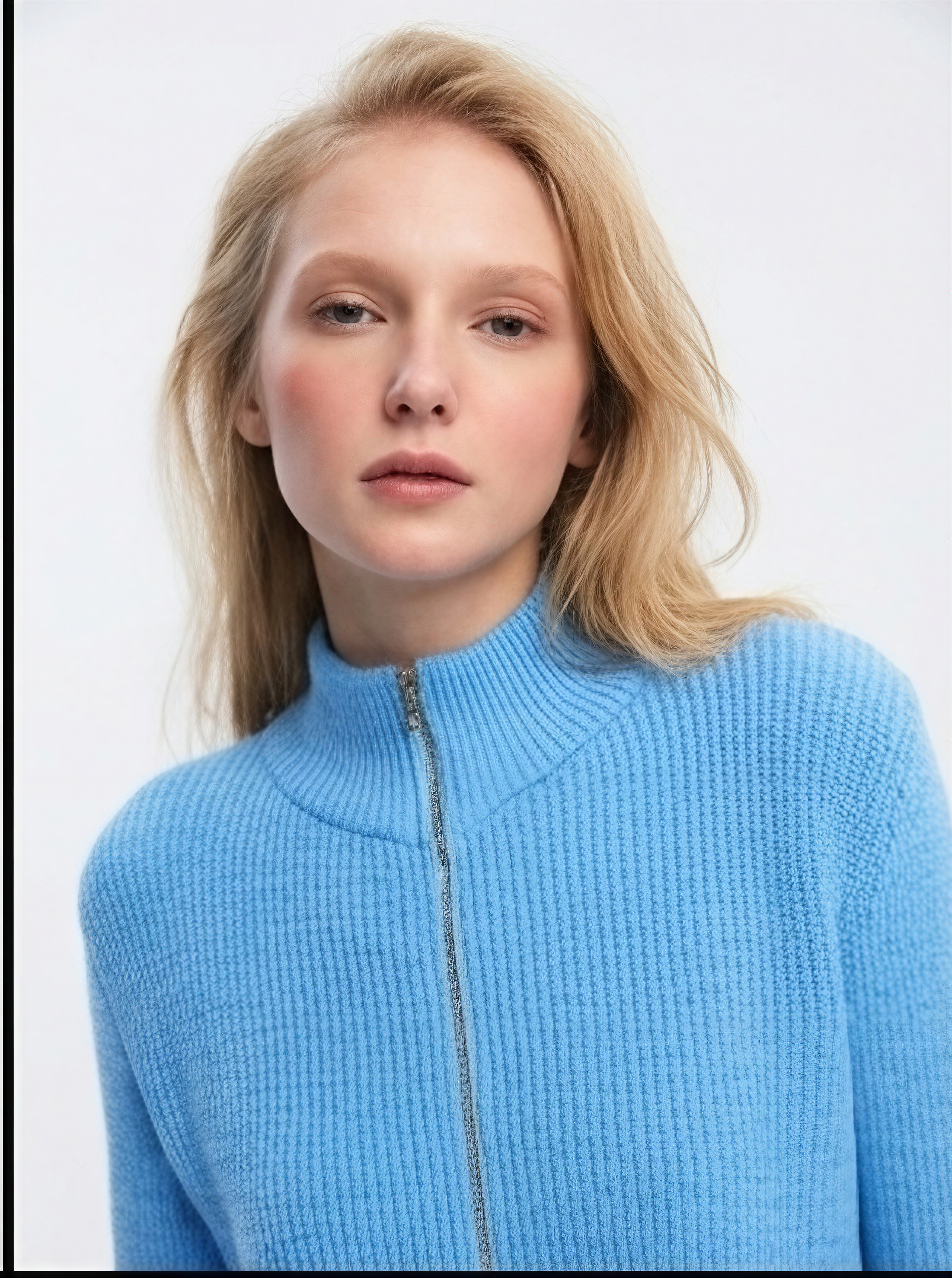 OTHER STORE Flex Two-Way Zip Stand-Collar Ingot Knit Cardigan In Sky Blue