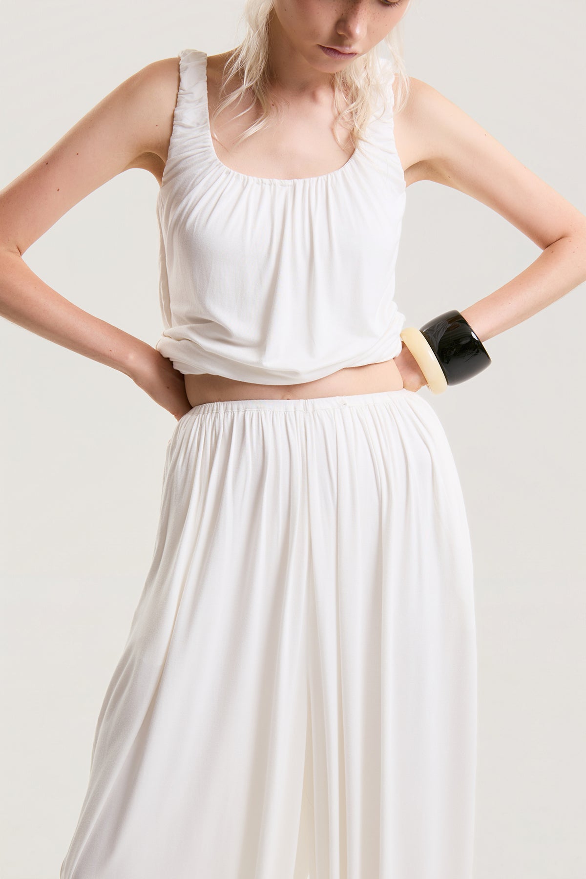 OTHER STORE Solis Gathered Balloon Pants in Ivory